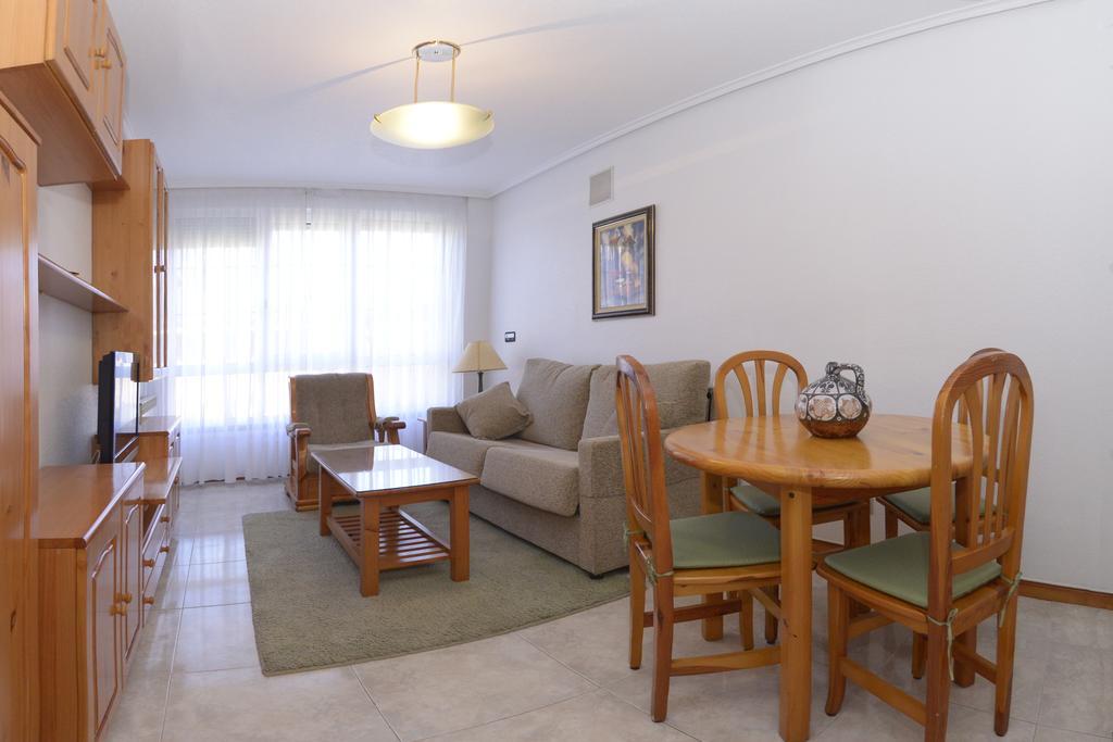 Apartamentos La Terraza ลาเรโด ภายนอก รูปภาพ